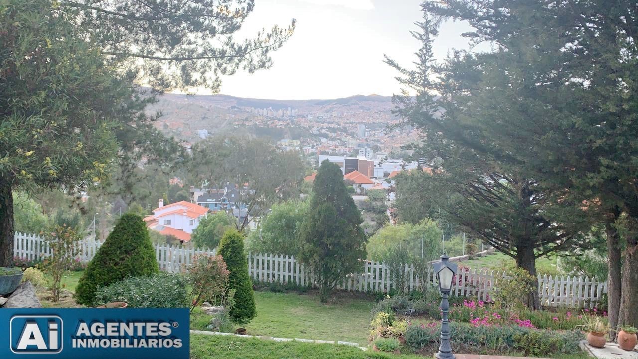 Casa en AlquilerLA FLORIDA HERMOSA RESIDENCIA EN ALQUILER 4 dormitorios 4 baños 4 parqueos Foto 24