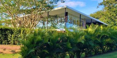 8ad651ea28e6c713add5e41d956045d40989b1