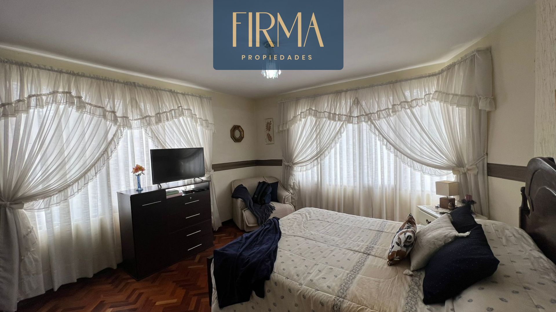 Casa en VentaCOMPRA ESTA CASA EN ALTO IRPAVI 4 dormitorios 6 baños 2 parqueos Foto 18