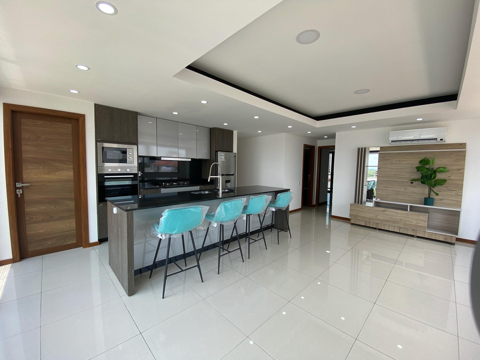 Departamento en VentaEquipetrol, calle los Flamboyanos, SKY PALMETTO Foto 4