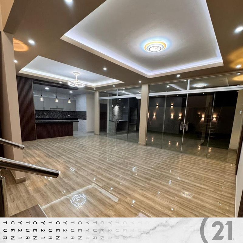 En Venta a $us 240,000 Foto 4