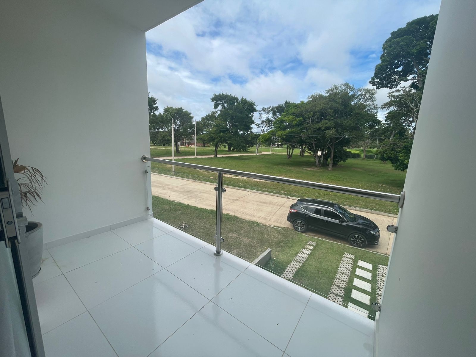 En Alquiler a $us 650 Foto 5