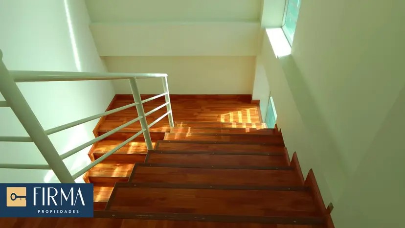 Casa en AlquilerUrbanización Los Rosales Zona de Achumani  Foto 8