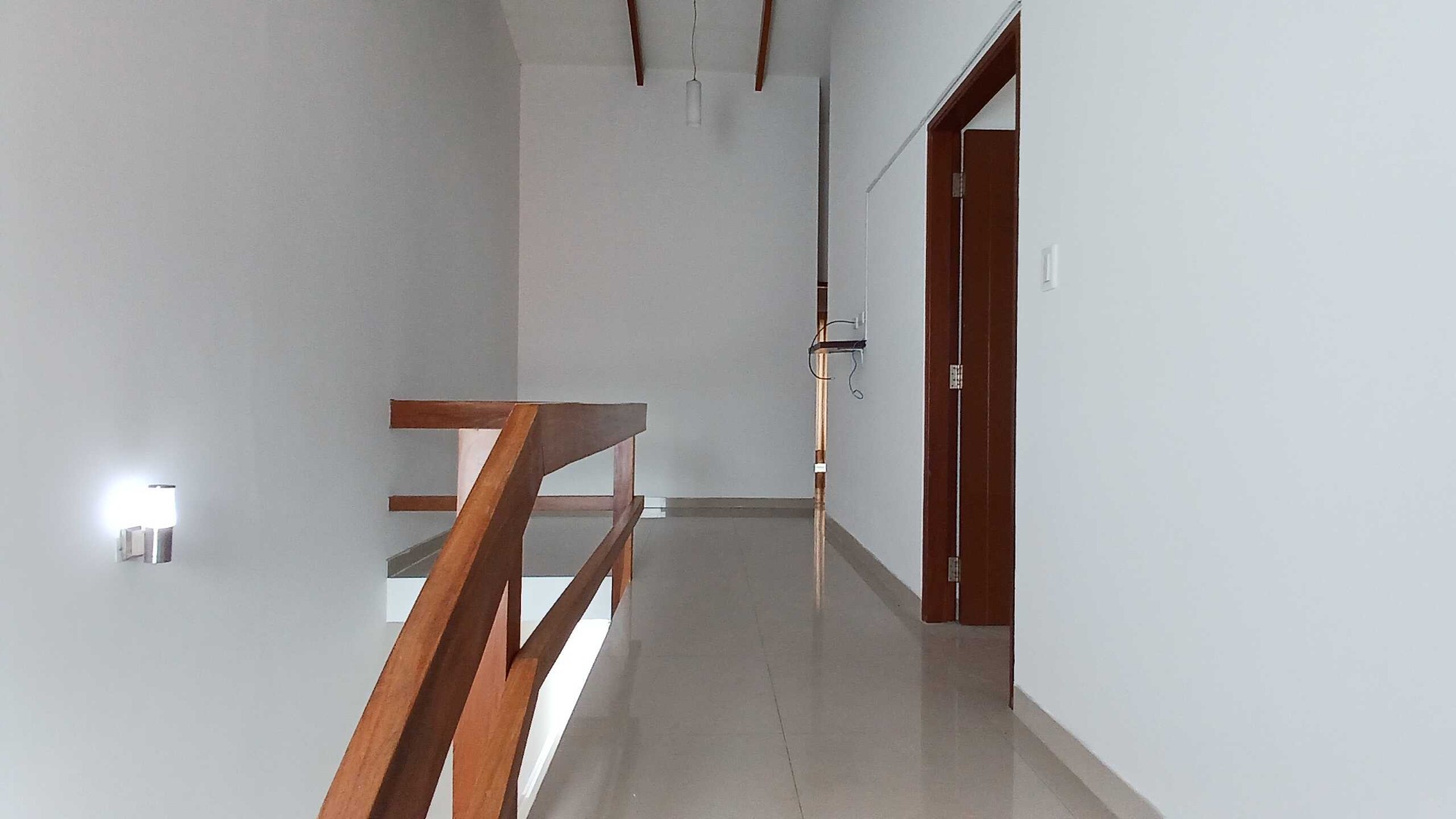 Casa en AlquilerAV. BANZER (6º y 7º Anillo)📍 Ubicación: Detrás del Hipermaxi Foto 17