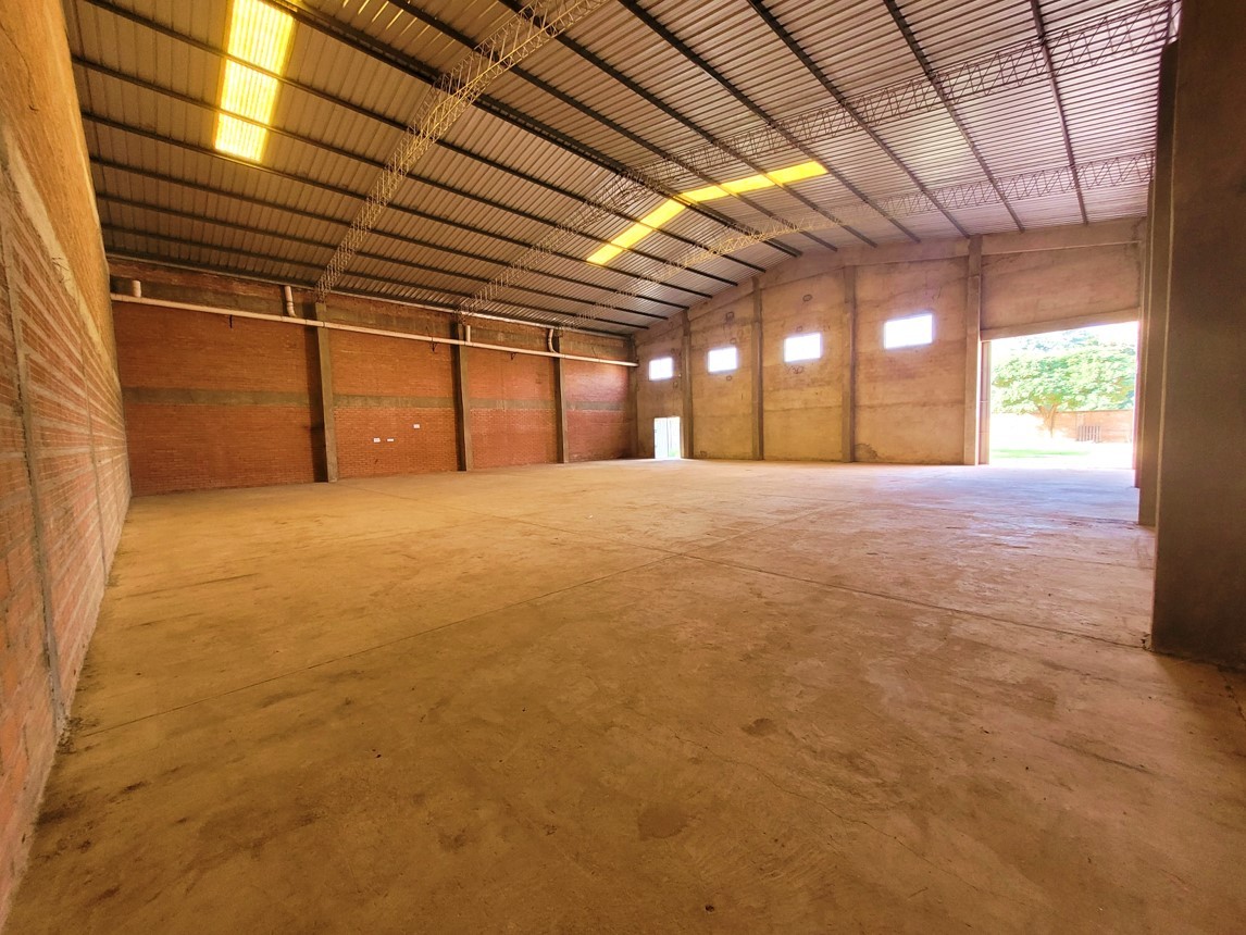 Galpón en AlquilerGALPON EN ALQUILER ZONE ESTE, AV VIRGEN DE COTOCA KM. 6 Foto 6