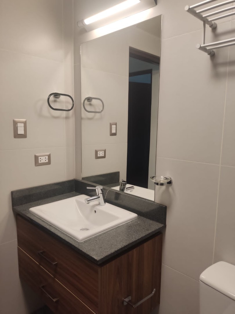 En Alquiler a $us 400 Foto 8