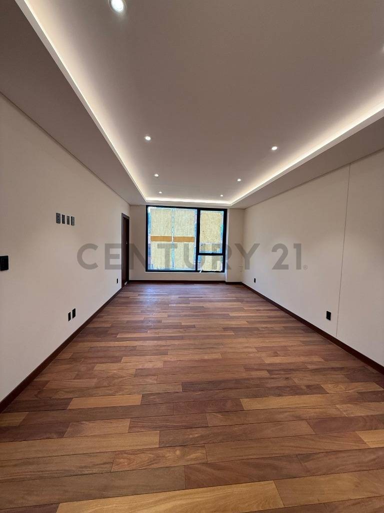 Departamento en Irpavi en La Paz 2 dormitorios 3 baños 1 parqueos Foto 3