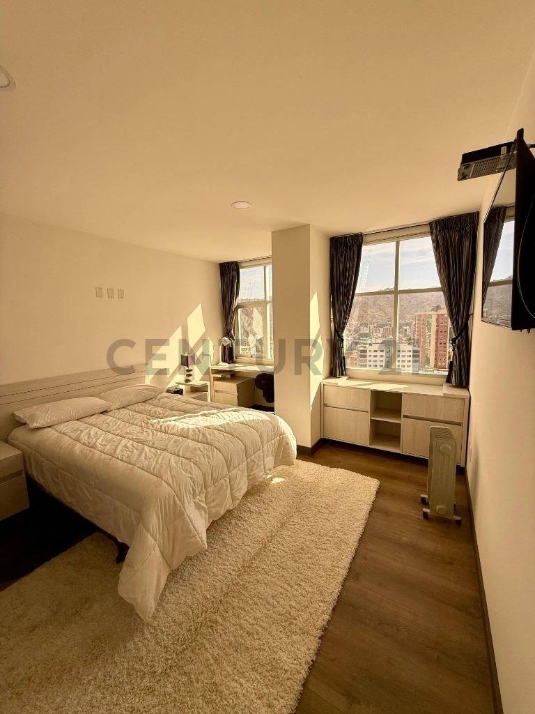 Departamento en VentaCALACOTO CALLE 22  2 dormitorios 2 baños 1 parqueos Foto 3
