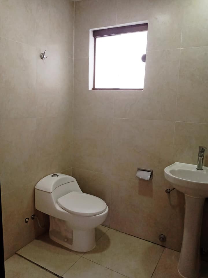 Departamento en AlquilerCALLE TARIJA 766 ENTRE AV. IRALA Y SAAVEDRA Foto 17