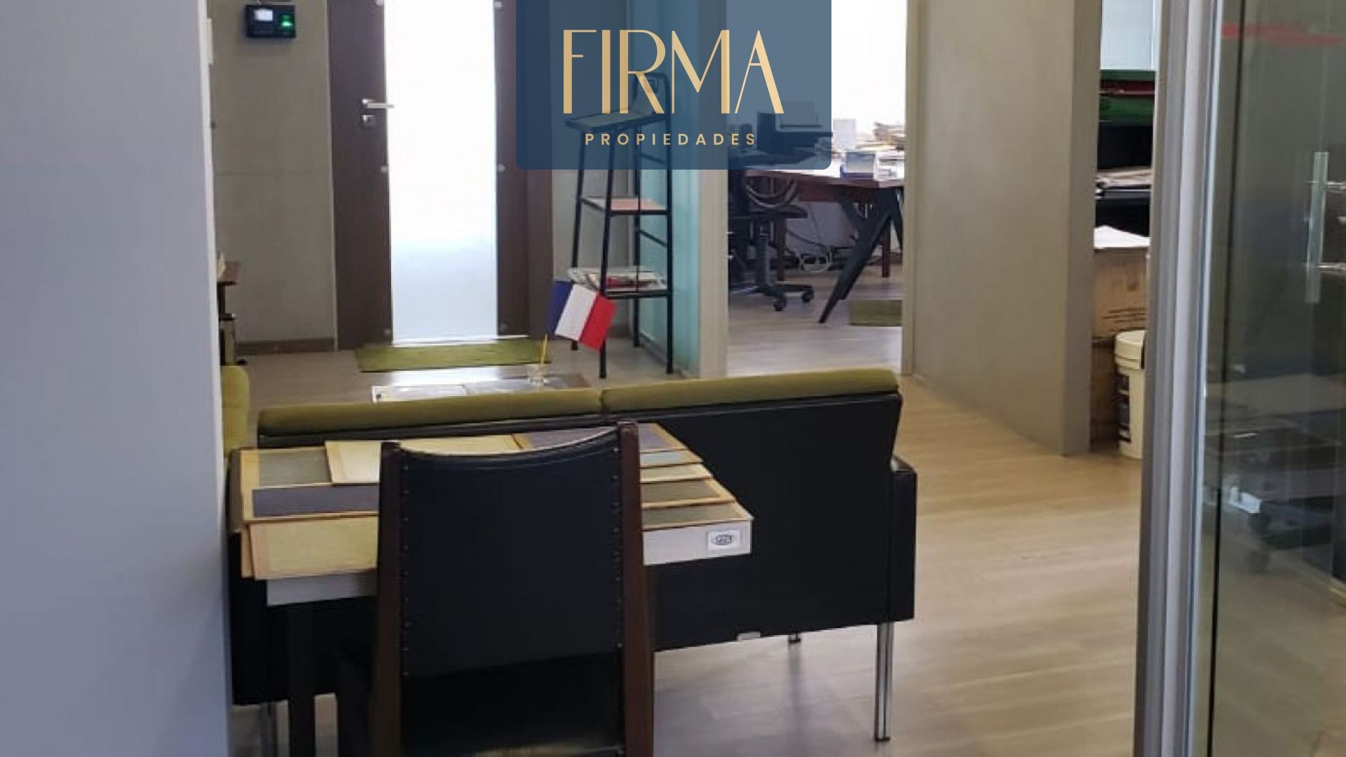 Oficina en VentaOFICINA EN VENTA, CALACOTO Foto 11