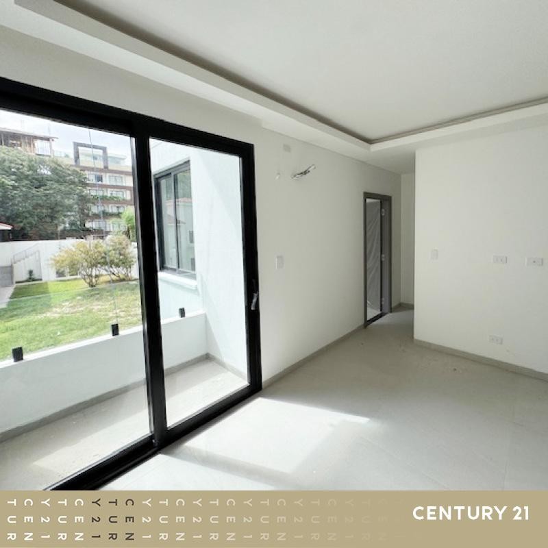 Departamento en Entre 2do y 3er anillo Norte en Santa Cruz de la Sierra 1 dormitorios 1 baños  Foto 8