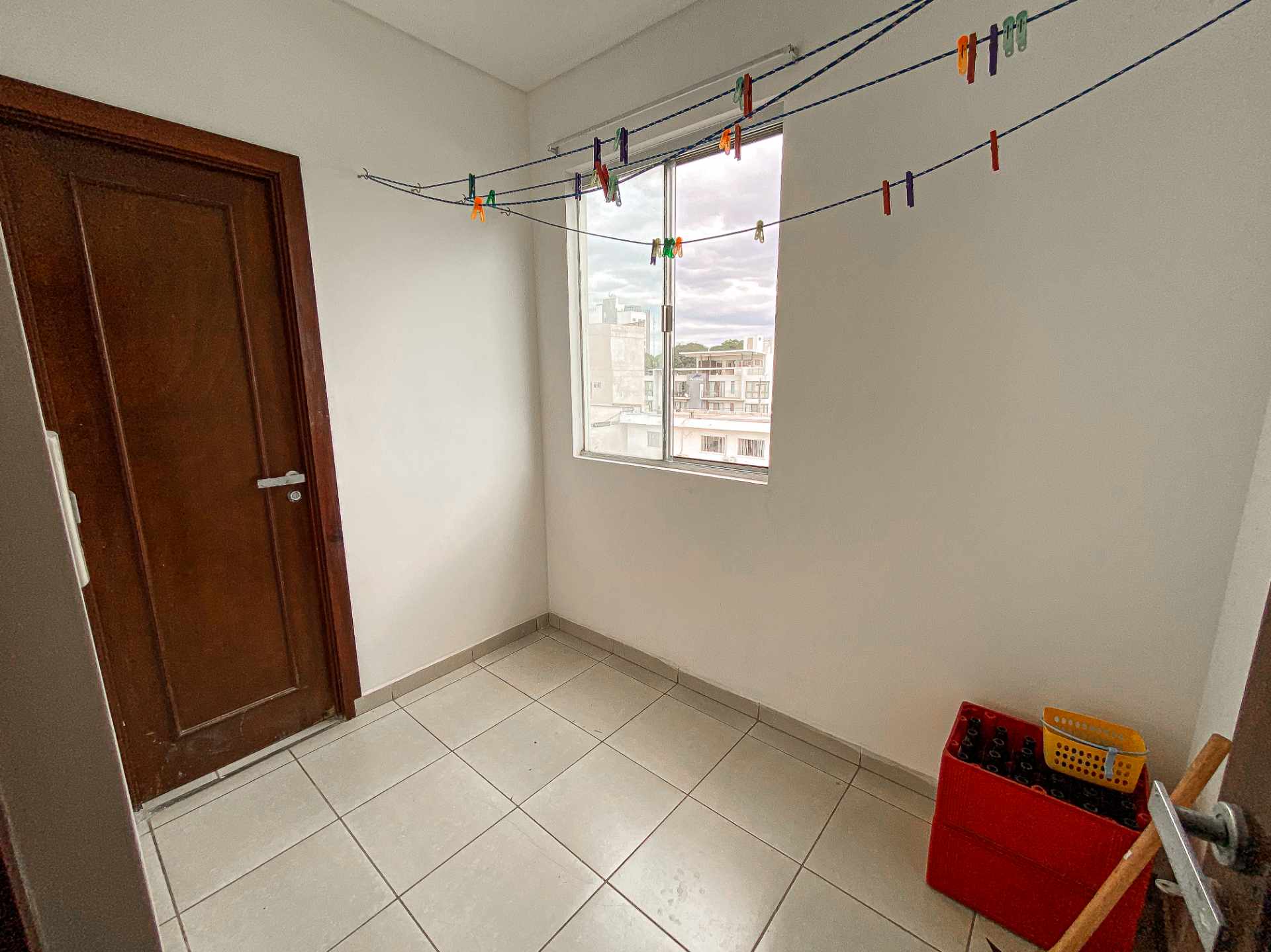 Departamento en Entre 4to y 5to anillo Norte en Santa Cruz de la Sierra 3 dormitorios 4 baños 1 parqueos Foto 15