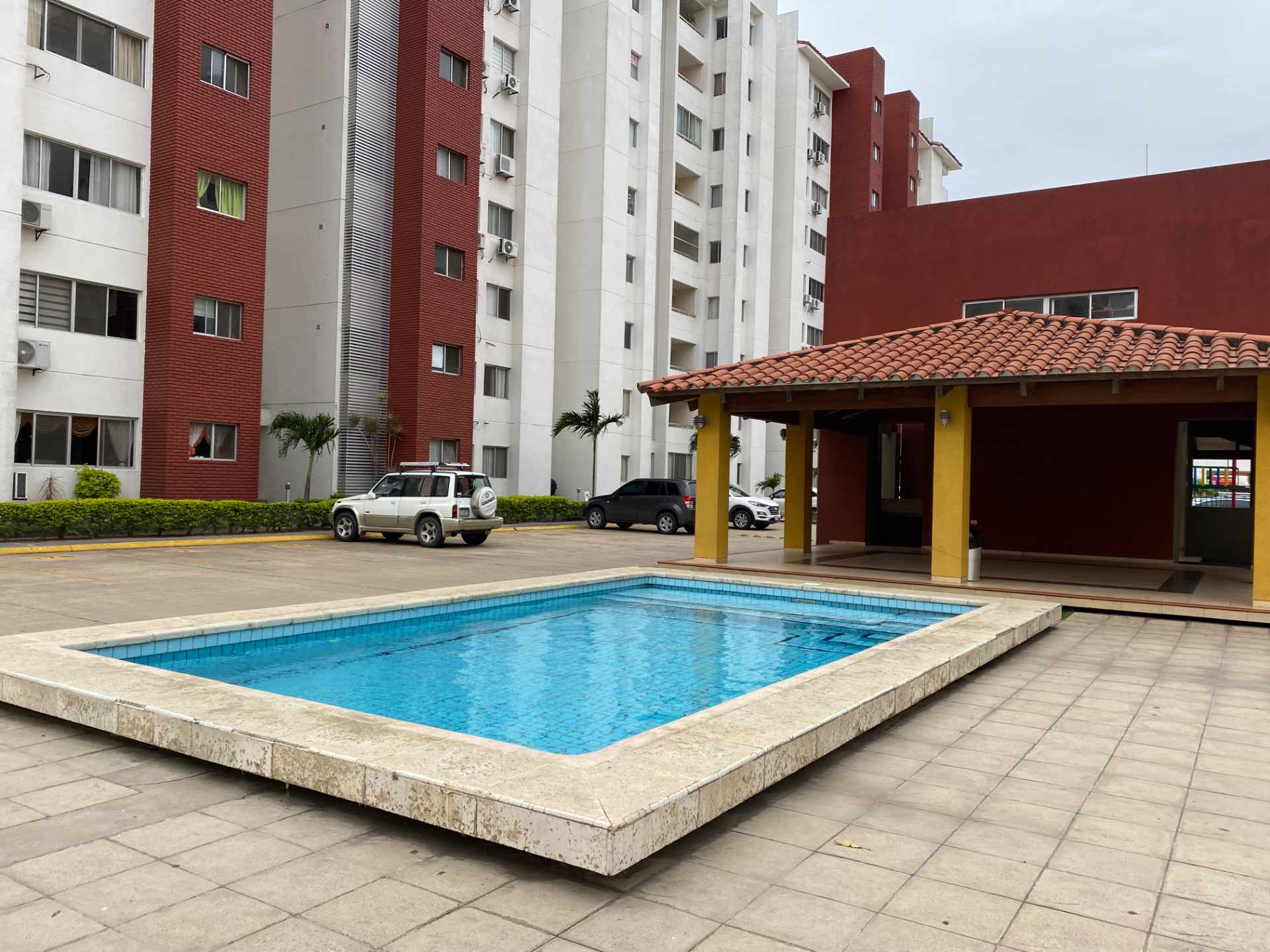 Departamento en VentaCondominio San Francisco, Av. Doble Via entre 5 y 6 anillo  Foto 4