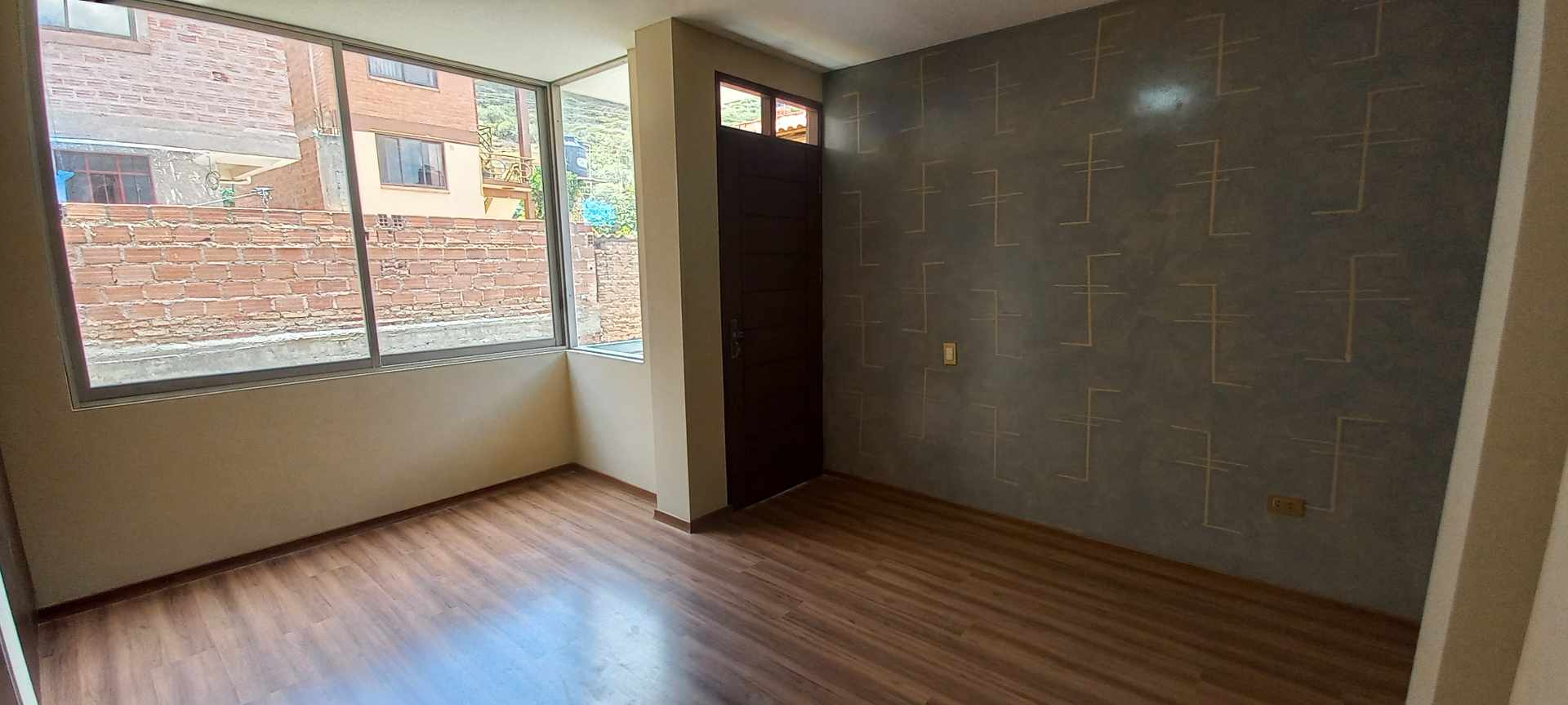 Casa en VentaInmediaciones Campo Ferial y Country Club, OTB Exaltación, en pasaje cerrado, Urbanización La Rinconada, Zona Alalay 4 dormitorios 5 baños 3 parqueos Foto 25