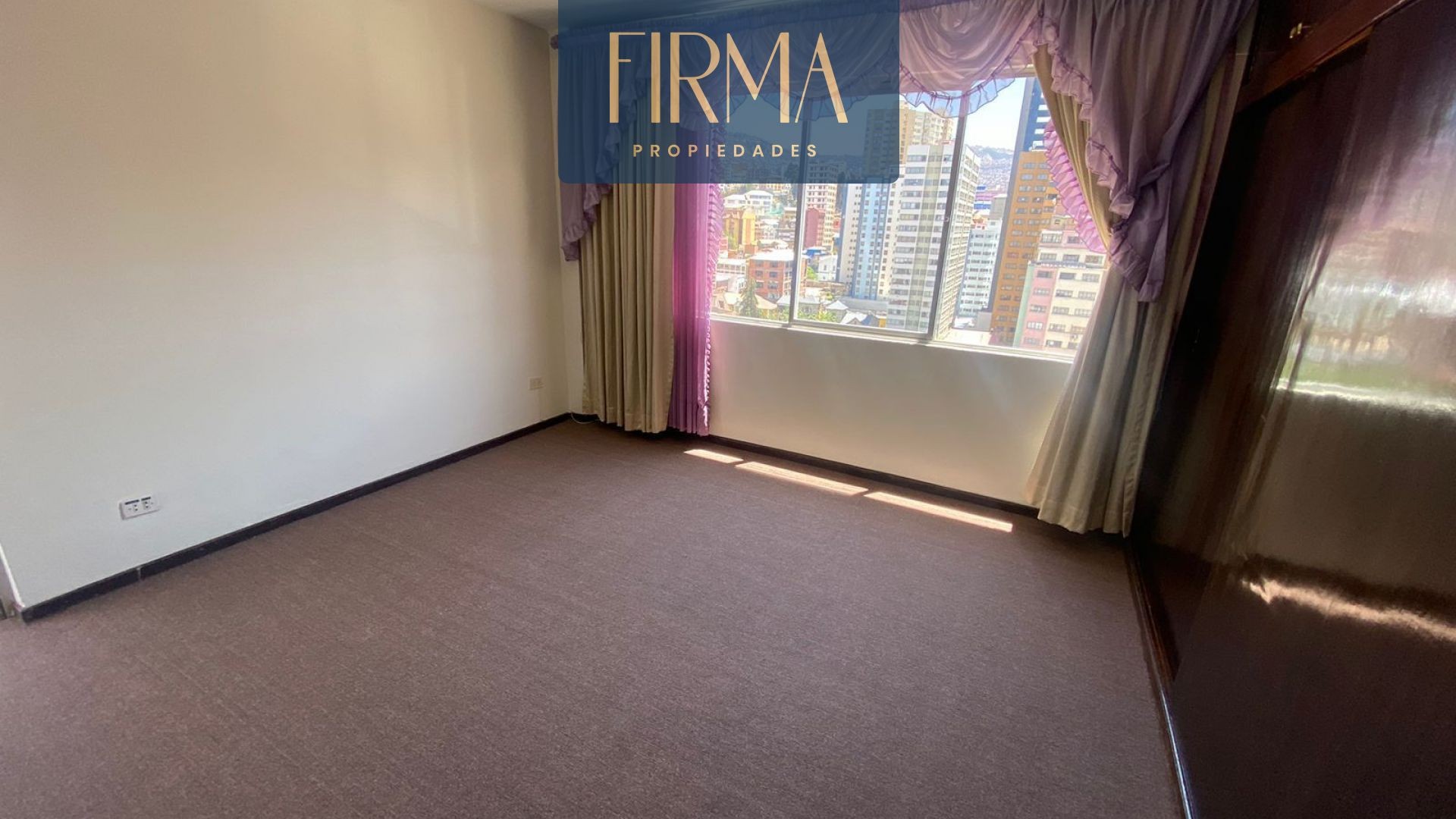 Departamento en Sopocachi en La Paz 4 dormitorios 4 baños 1 parqueos Foto 4