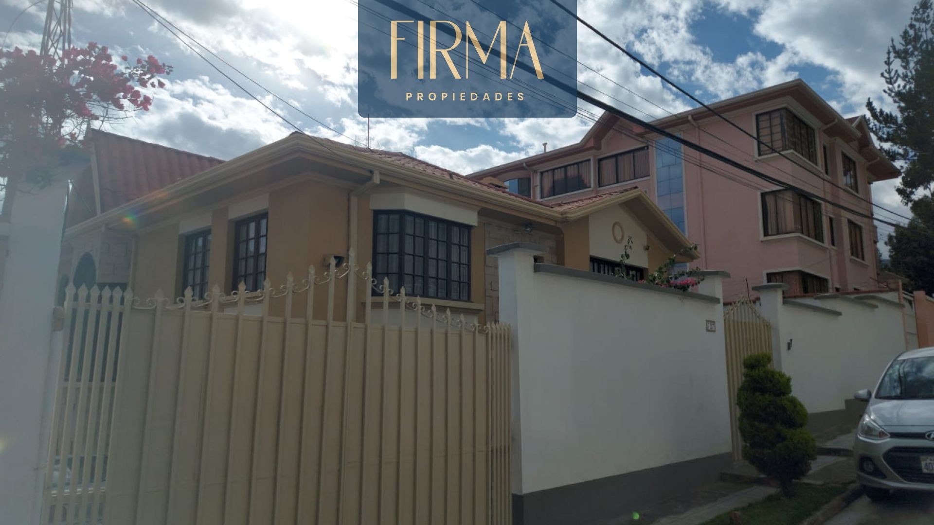 Casa en VentaIRPAVI CALLE 1 DEL VERGEL 4 dormitorios 5 baños 3 parqueos Foto 8