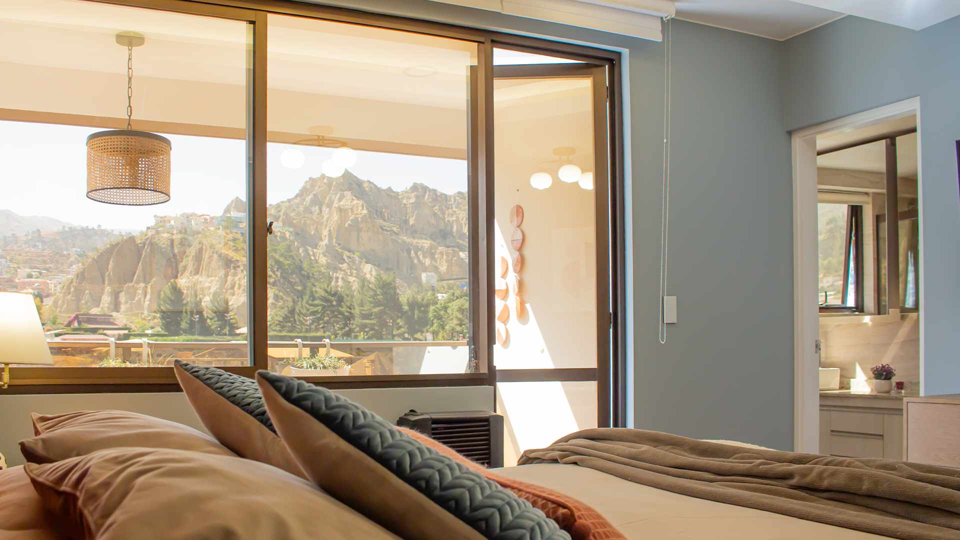 Departamento en Achumani en La Paz 2 dormitorios 3 baños  Foto 8