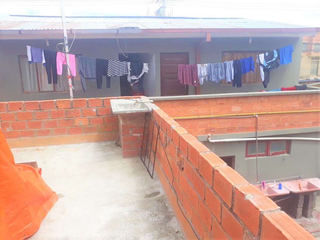 Casa en 16 de Julio en El Alto 7 dormitorios 1 baños 4 parqueos Foto 7