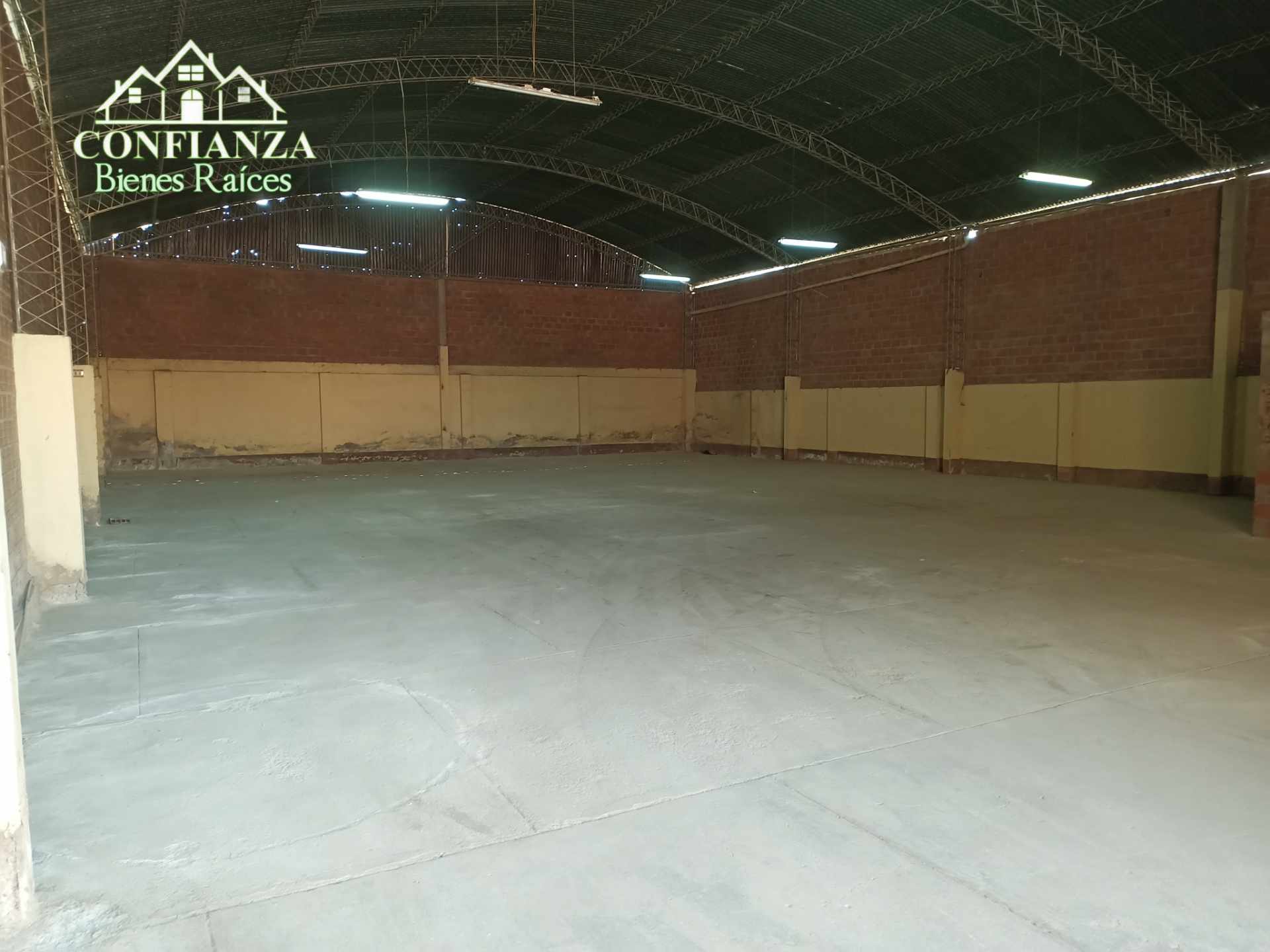 Galpón en La Chimba en Cochabamba    Foto 1