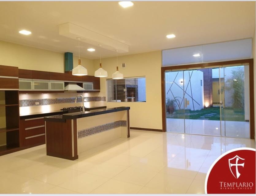 Casa Av. Beni 8vo Anillo - Zona Norte Foto 11