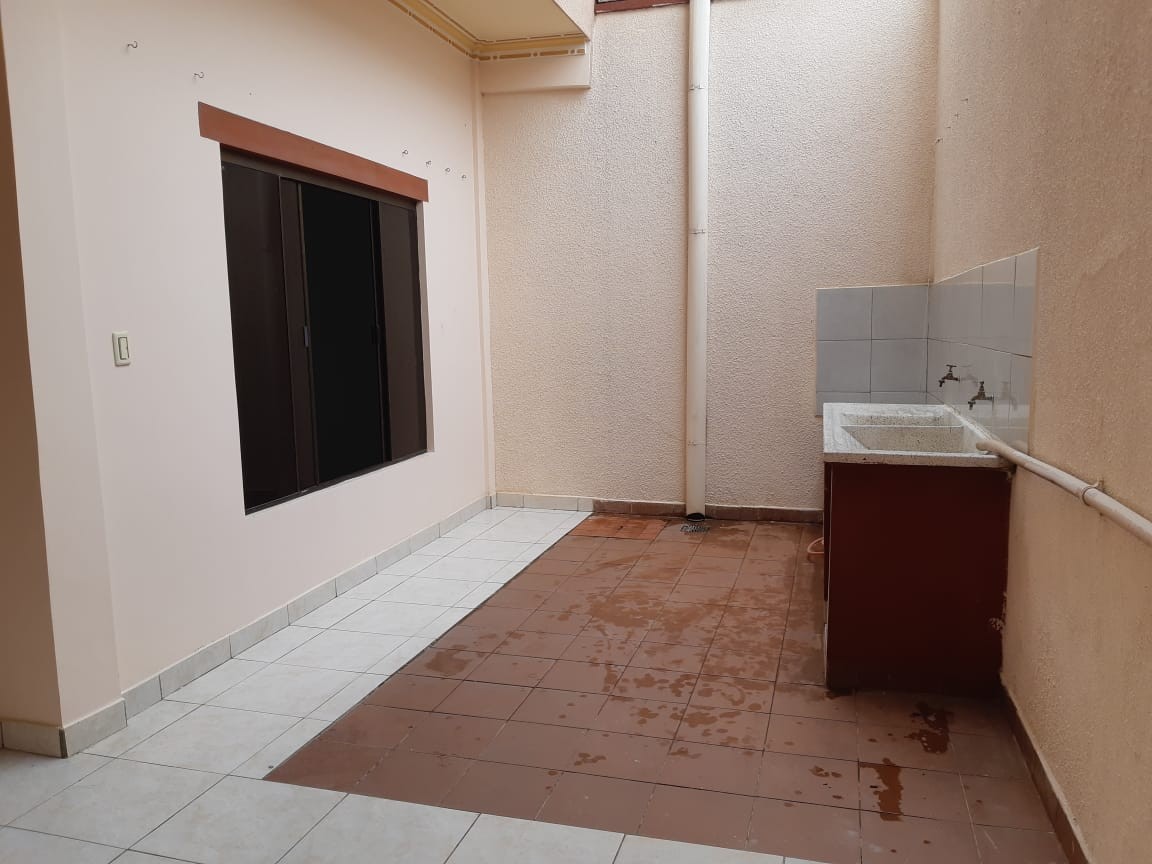 En Alquiler a $us 350 Foto 6