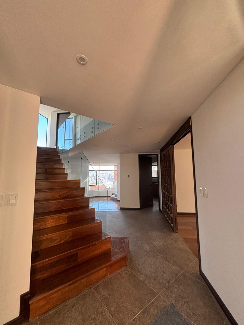 Casa en VentaMonte Aquarium 4 dormitorios 4 baños 2 parqueos Foto 10