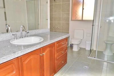 Departamento en Achumani en La Paz 4 dormitorios 4 baños 1 parqueos Foto 7