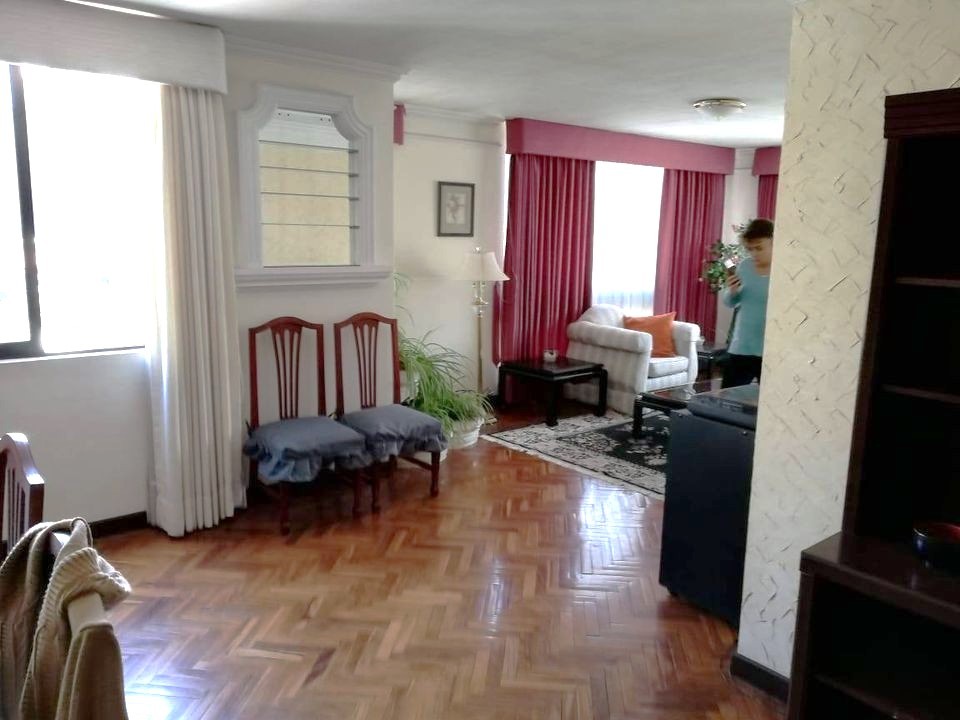 Departamento en AlquilerAV 6 DE AGOSTO  -  EN ALQUILER - AMOBLADO - EQUIPADO Foto 12