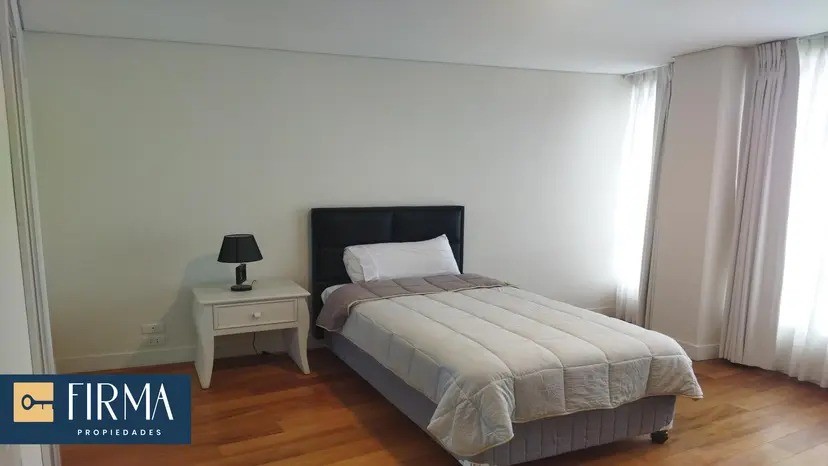 En Alquiler a Bs 6,750 Foto 7