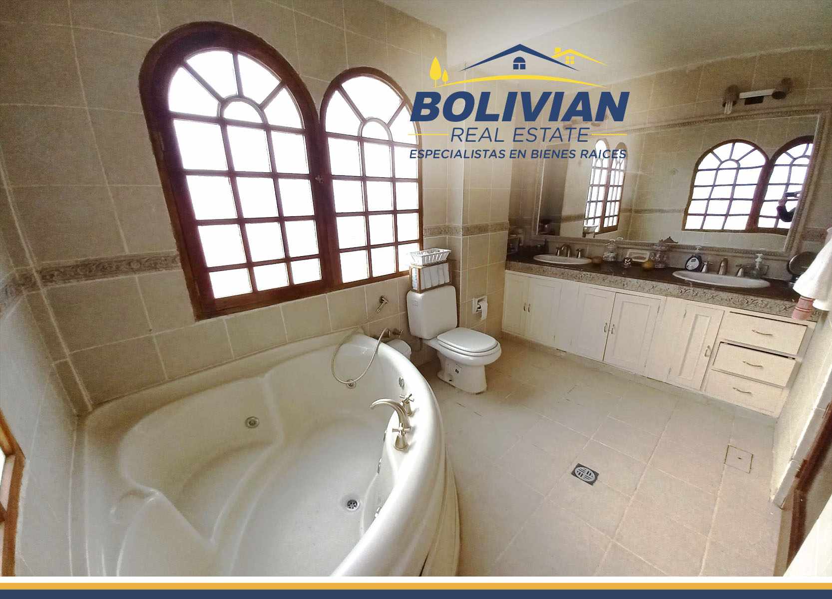 Casa en VentaEN VENTA LINDA CASA CON DEPARTAMENTO EN ACHUMANI - LAS LOMAS Foto 16