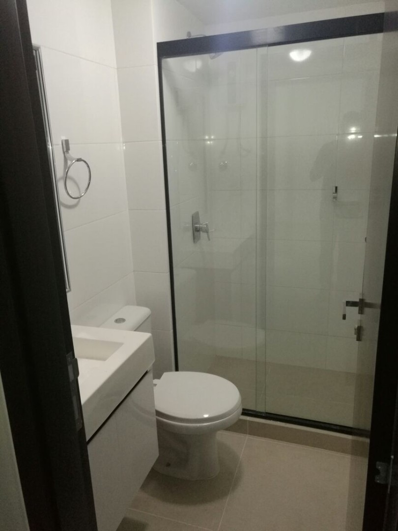 Departamento en AlquilerEQUIPE 3 - CALLE LA PLATA (8 OESTE) C/AV. SAN MARTIN Equipetrol, Santa Cruz de la Sierra Foto 9