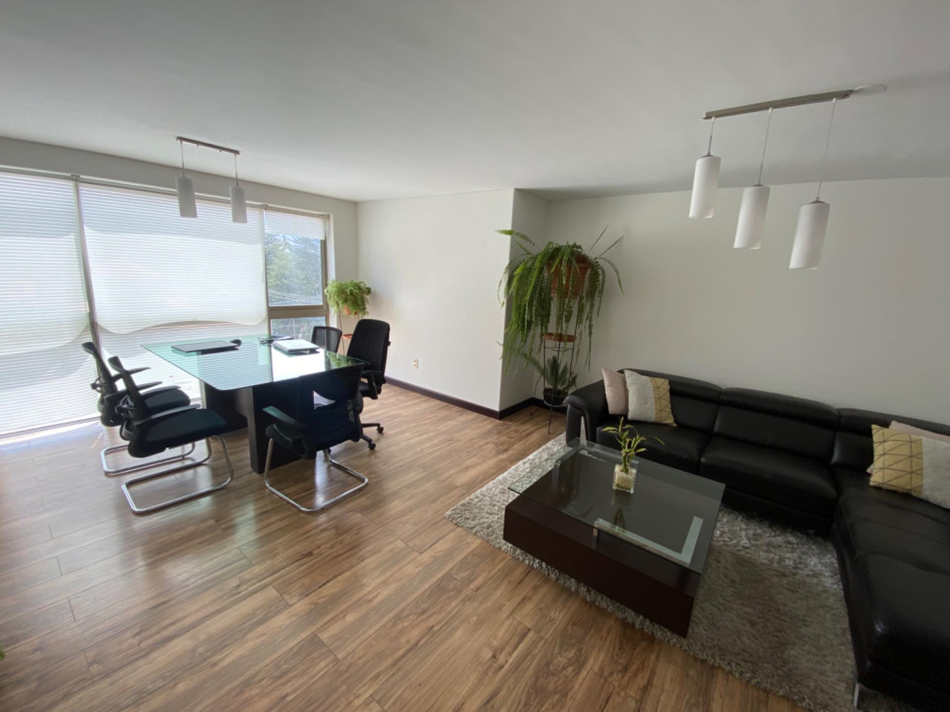 Departamento COTA COTA, 𝐄𝐗𝐂𝐄𝐋𝐄𝐍𝐓𝐄 𝐔𝐁𝐈𝐂𝐀𝐂𝐈𝐎́𝐍 - Calle 26 Foto 4