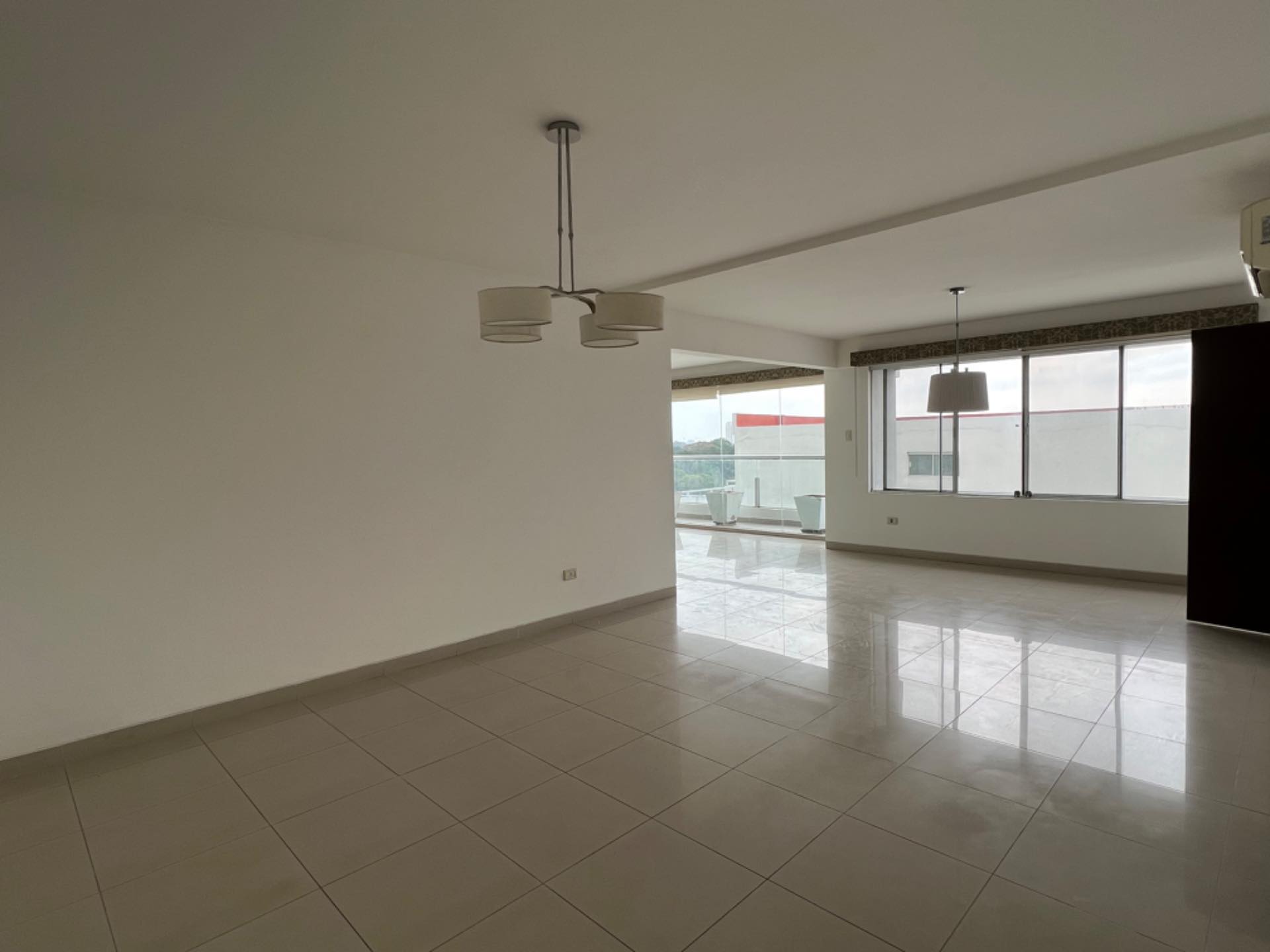 En Venta a $us 198,000 Foto 7