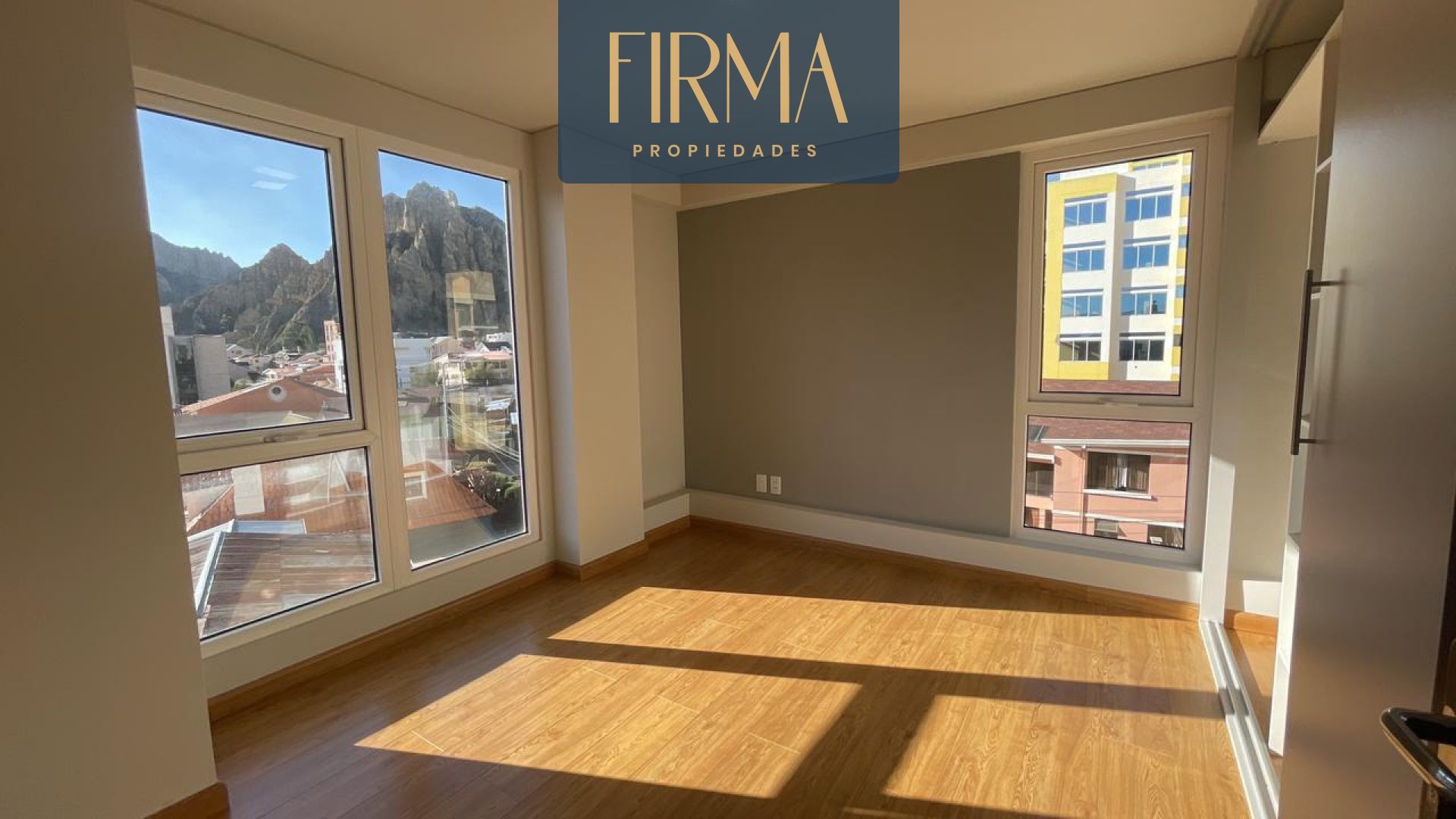 En Venta a $us 128,000 Foto 1