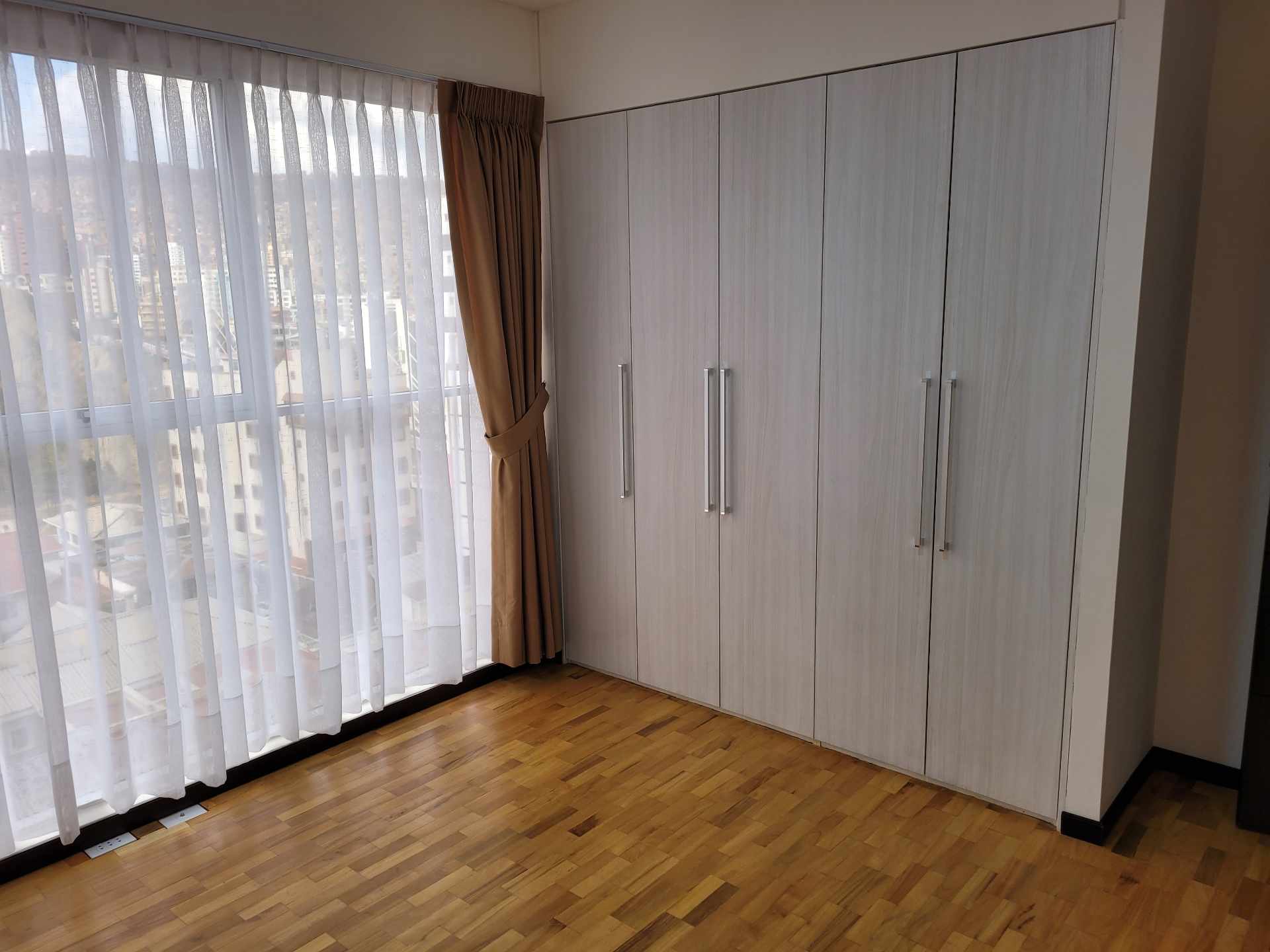 Departamento SOPOCACHI - AV. ARCE - TRATO DIRECTO CON PROPIETARIO Foto 8