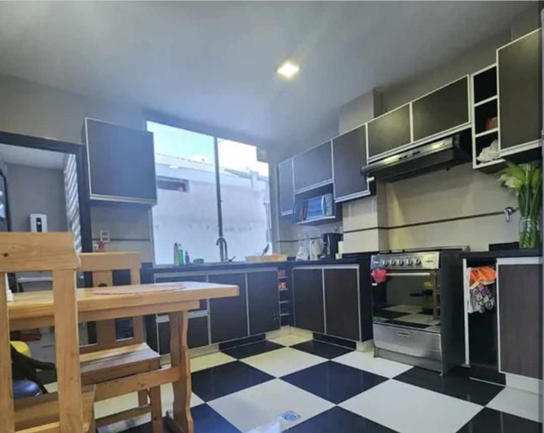 Departamento en AlquilerMontenegro 970 3 dormitorios 3 baños 1 parqueos Foto 5