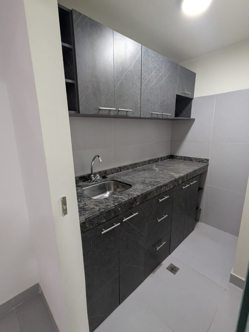 En Alquiler a Bs 14,000 Foto 2