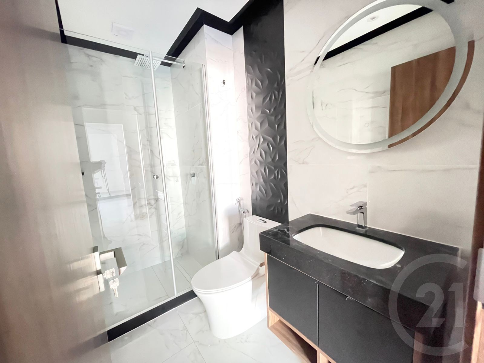 Departamento en Equipetrol en Santa Cruz de la Sierra 2 dormitorios 2 baños 1 parqueos Foto 5