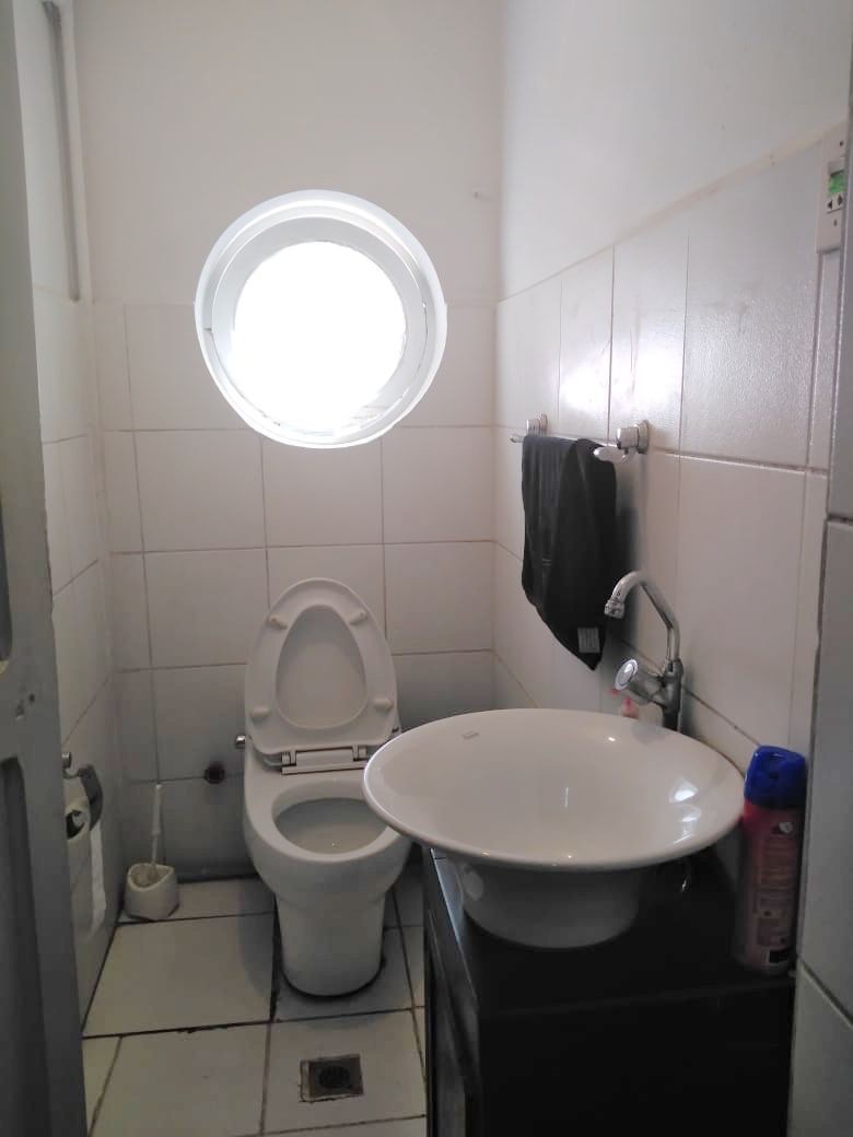 Oficina en Sopocachi en La Paz 7 dormitorios 2 baños  Foto 14