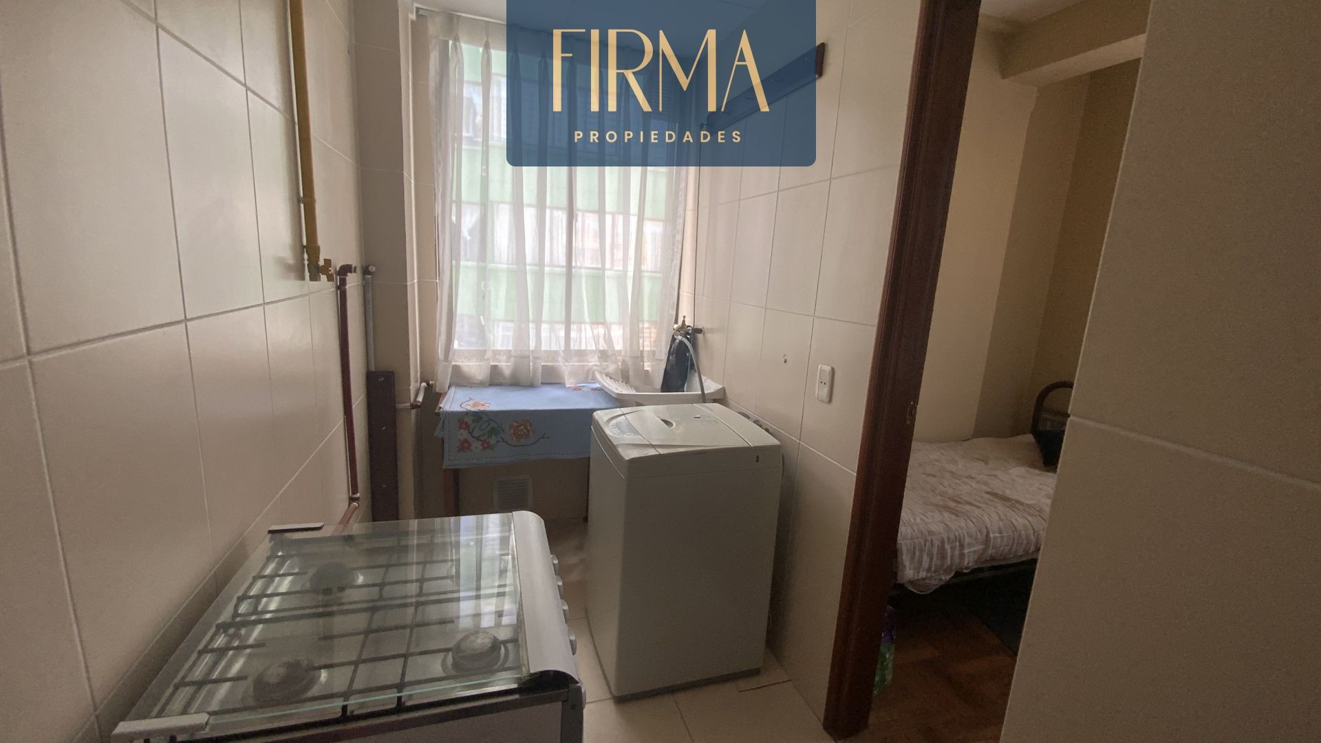 Departamento en VentaLOS PINOS 3 dormitorios 4 baños 1 parqueos Foto 3