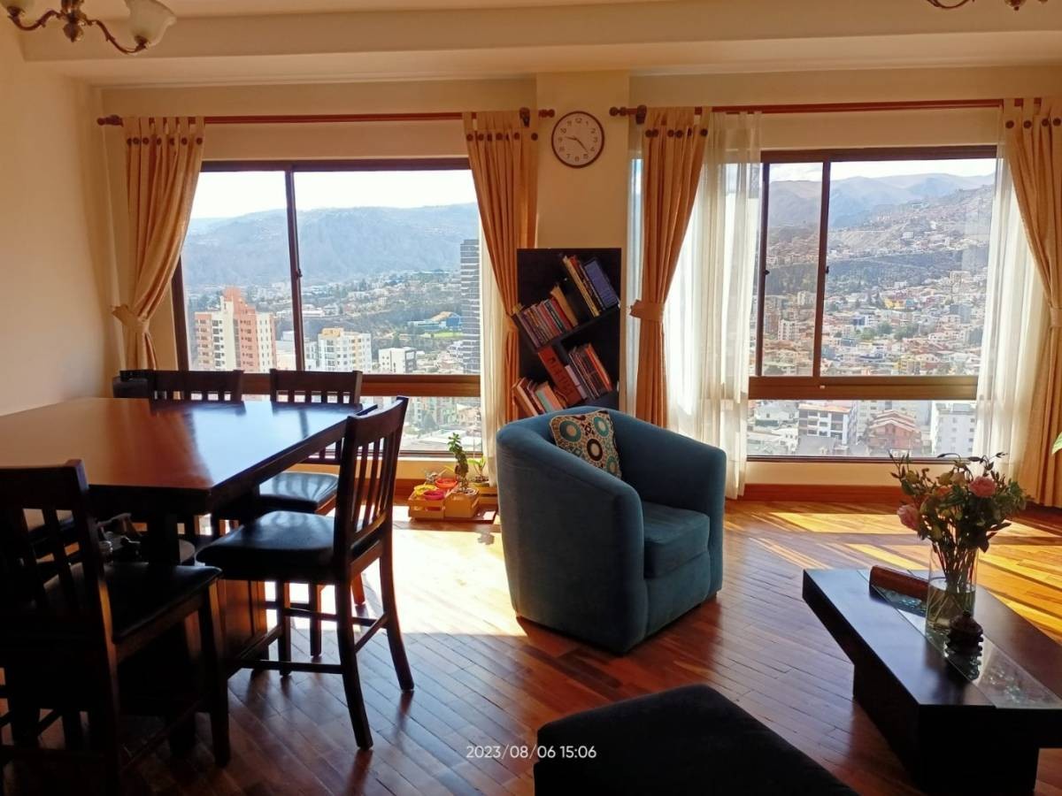 Departamento en AnticréticoCALLE 25 CALACOTO AV. MUÑOZ REYES Foto 22