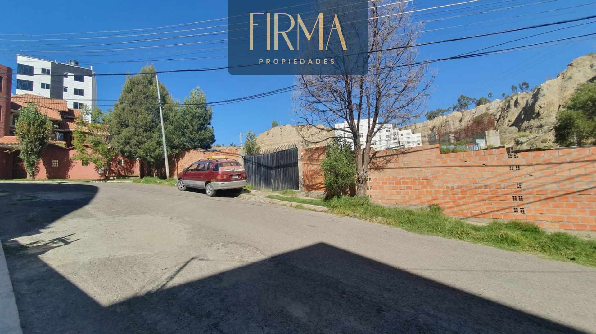 Terreno en VentaTERRENO EN VENTA, CALLE 31 DE ACHUMANI EN ESQUINA    Foto 6