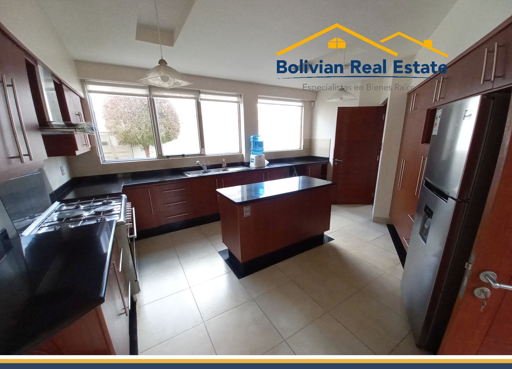 Casa ACHUMANI - JARDINES DEL SUR, HERMOSA CASA EN ALQUILER Foto 11