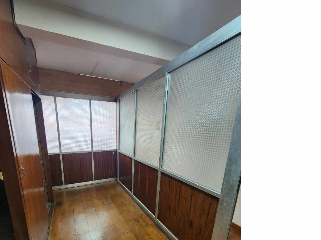 Edificio en VentaCalle Independencia Edificio en venta  3 dormitorios 4 baños  Foto 2