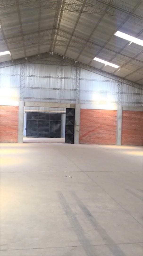 Galpón en AlquilerParque Industrial    Foto 9