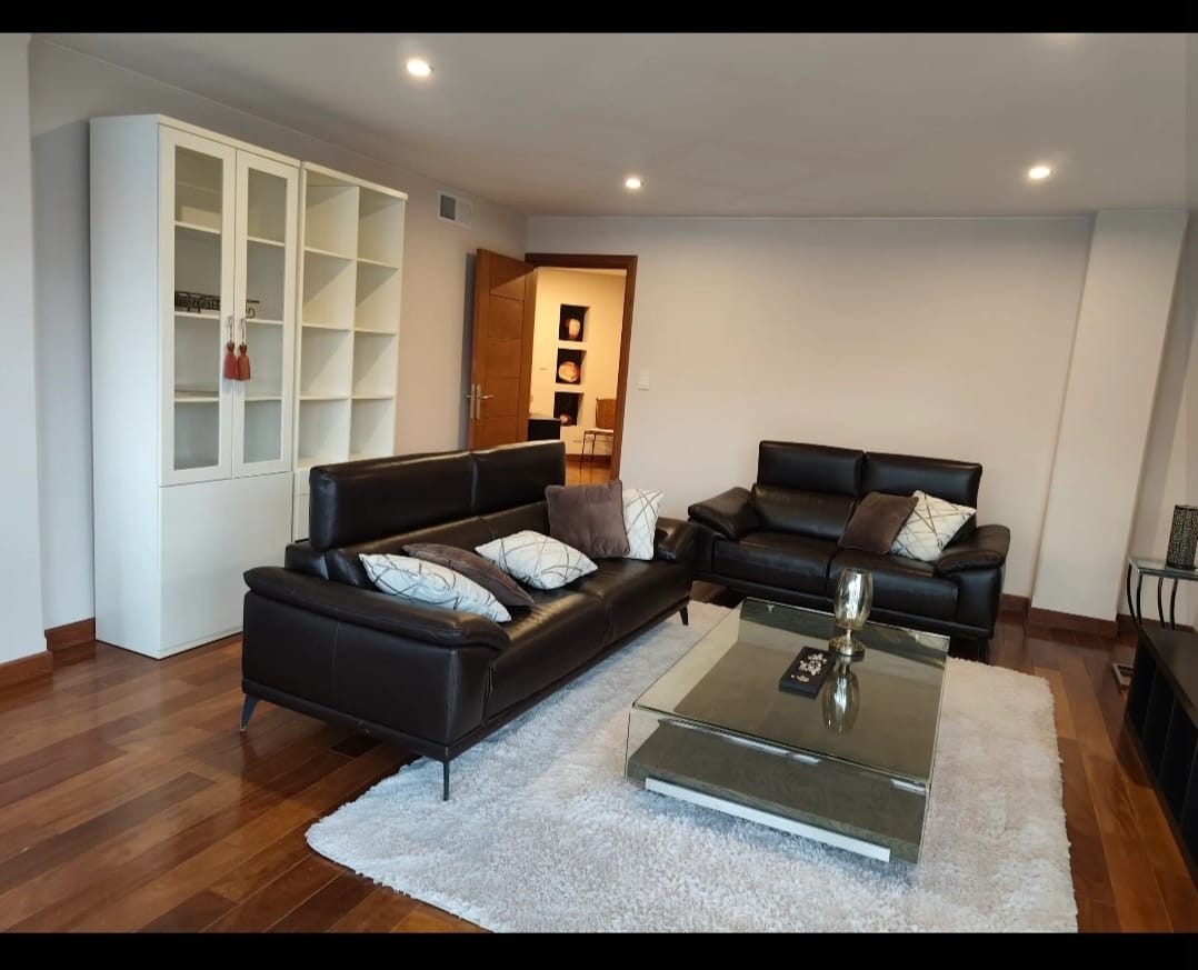 En Alquiler a Bs 14,000 Foto 3