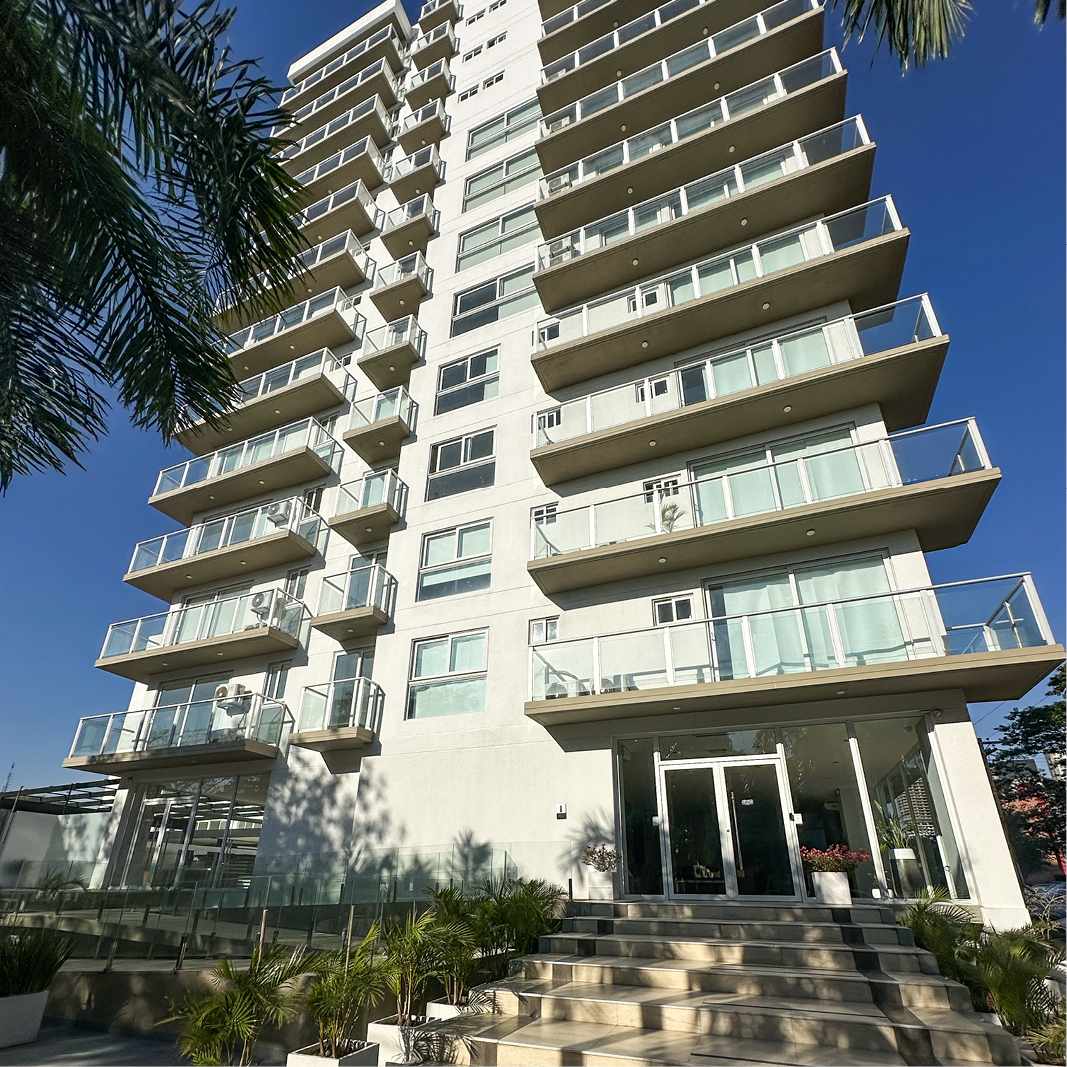 Departamento en VentaCond. San Francisco Norte, Av. Banzer entre 2do y 3er anillo Foto 6