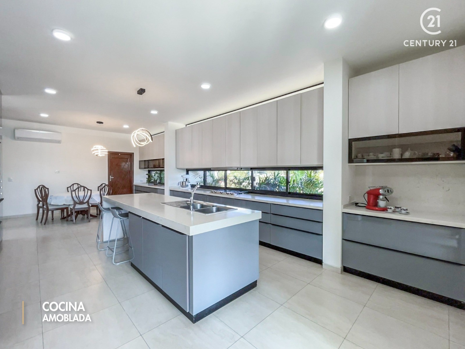 En Venta a $us 825,000 Foto 8