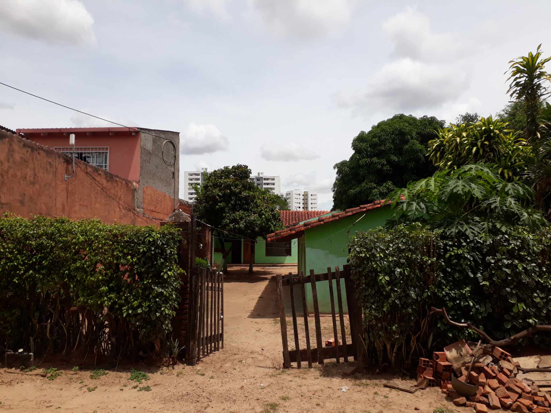 Terreno en VentaZona Norte, 5to Anillo. Av. Juan Pablo II, Barrio Navidad Calle 1    Foto 7