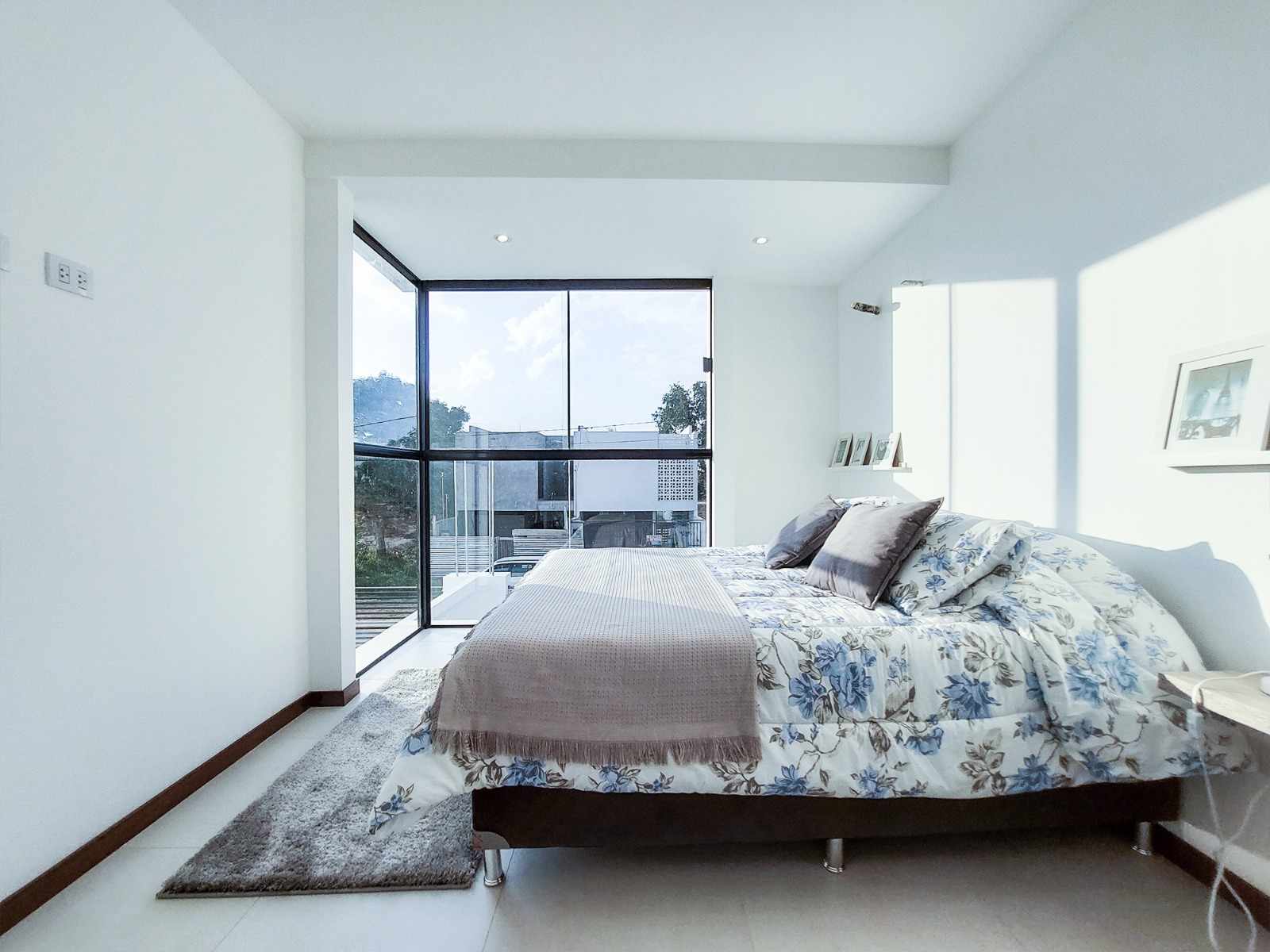 Casa Casa a Estrenar en Alquiler - Vallecito Foto 2